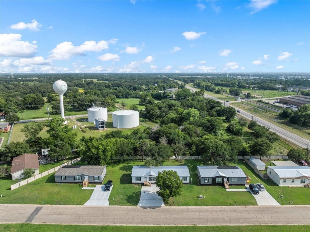 4405 Rocking K Drive, Bellmead