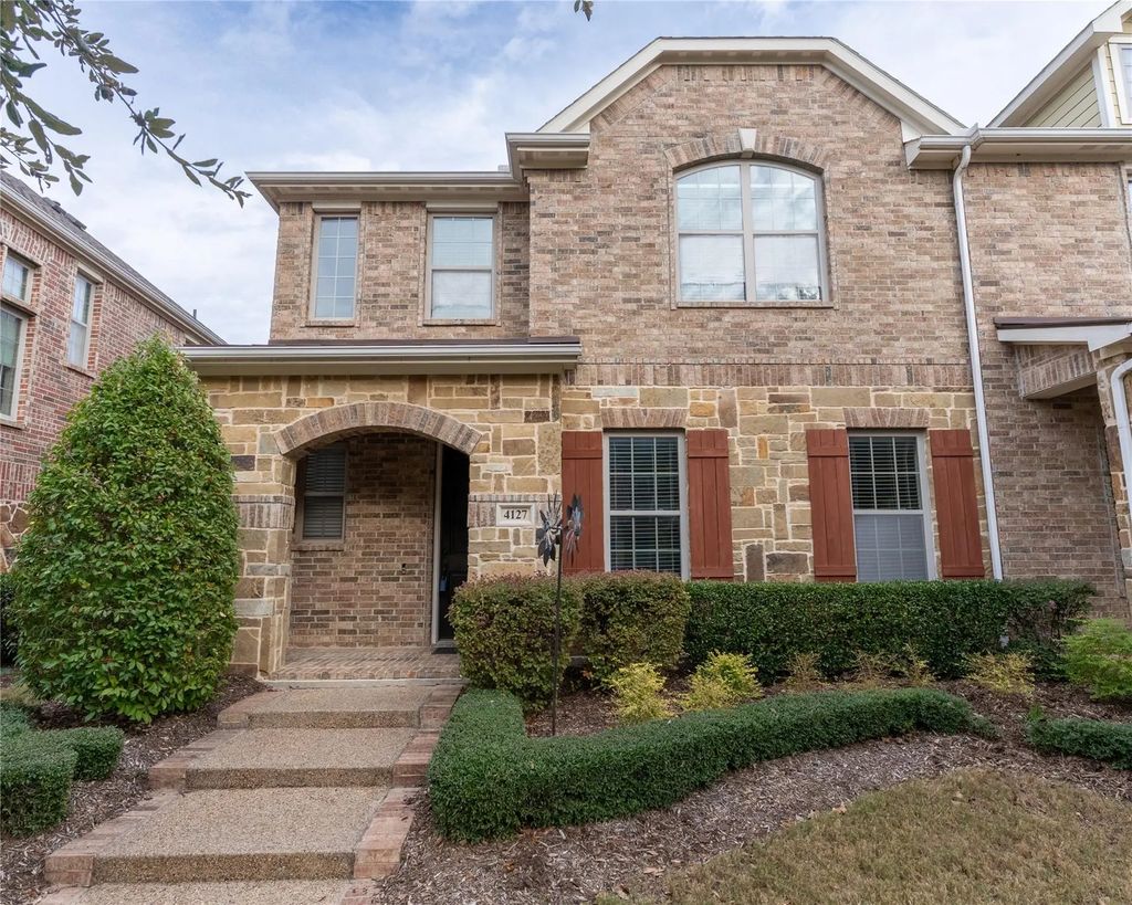 4127 Cascade Sky Drive, Arlington