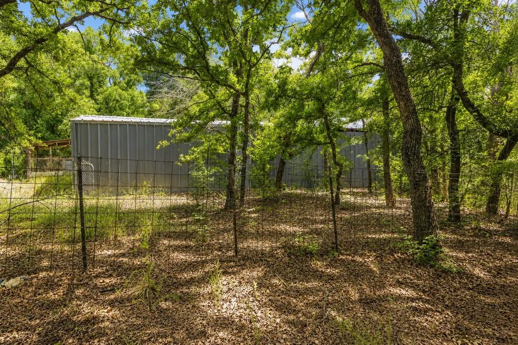 289 County Road 1661, Chico