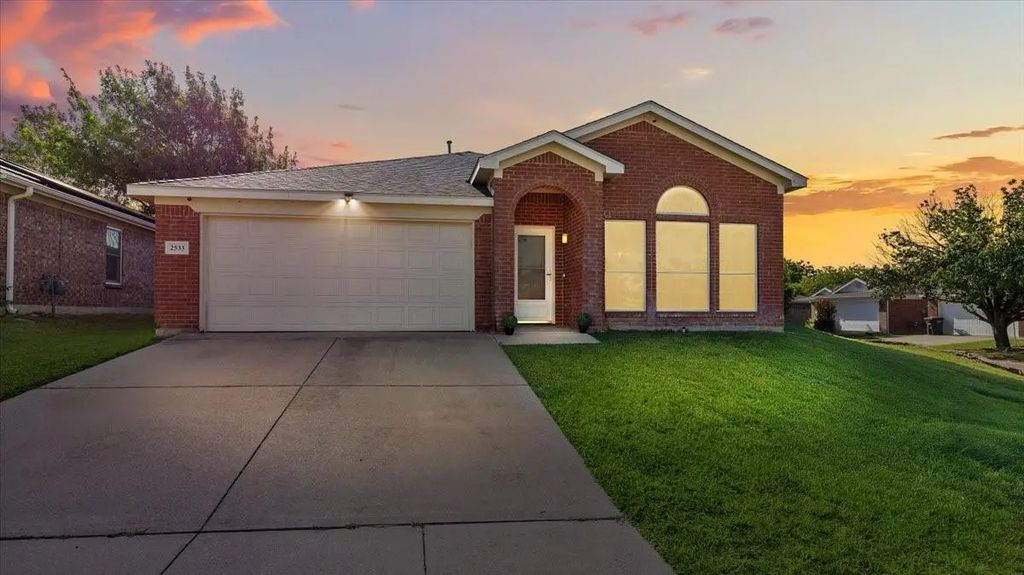 2533 Concina Way, Fort Worth