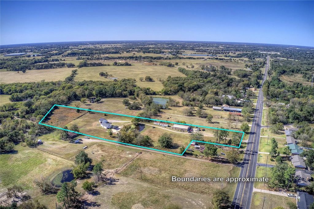3974 Texas 11 E, Sulphur Springs