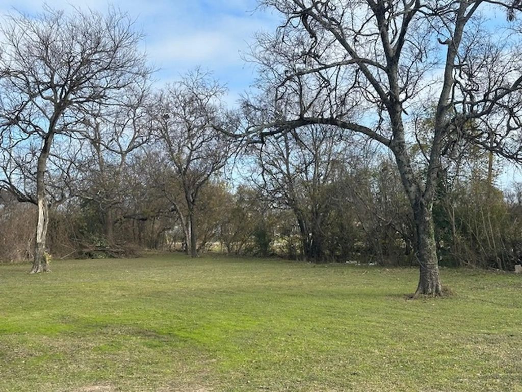 1006 S Sherman Street Lot 3b, Ennis