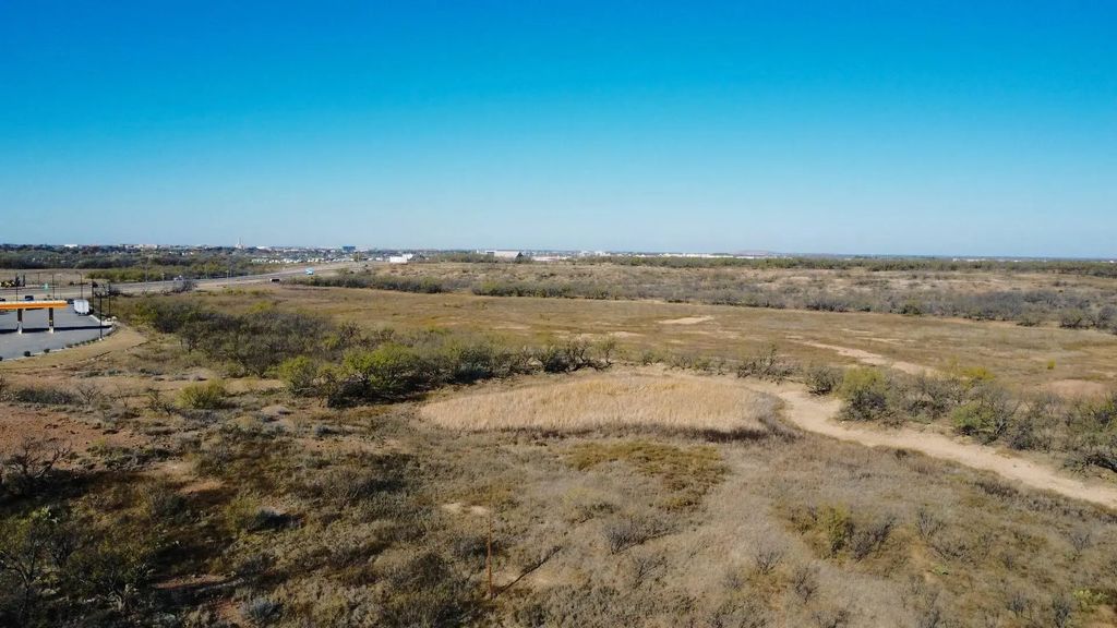Tbd E. Overland Trail, Abilene