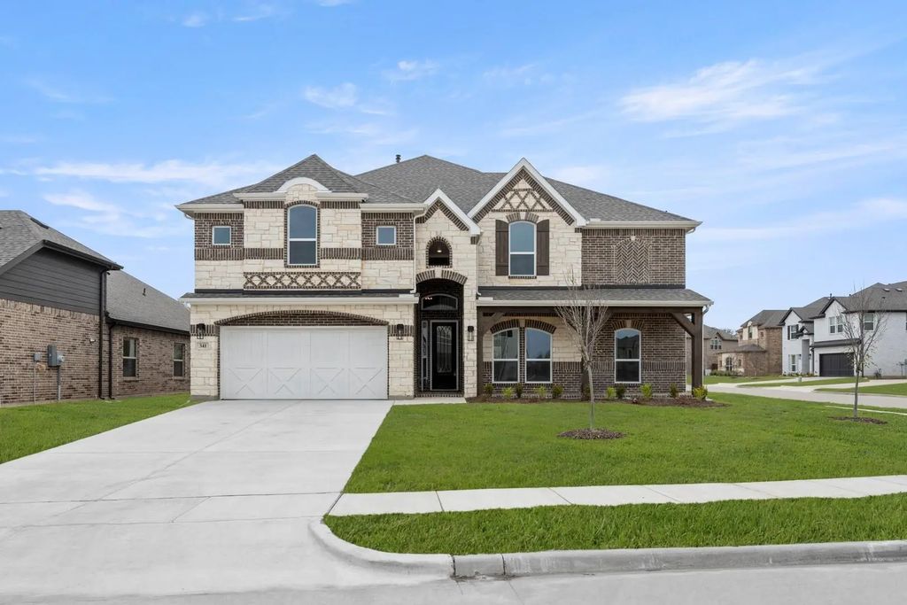341 Loretta Lane, Burleson