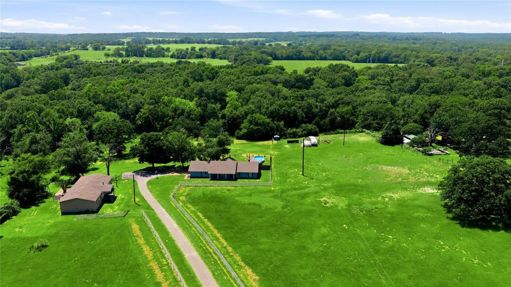 12637 State Highway 19 N, Athens