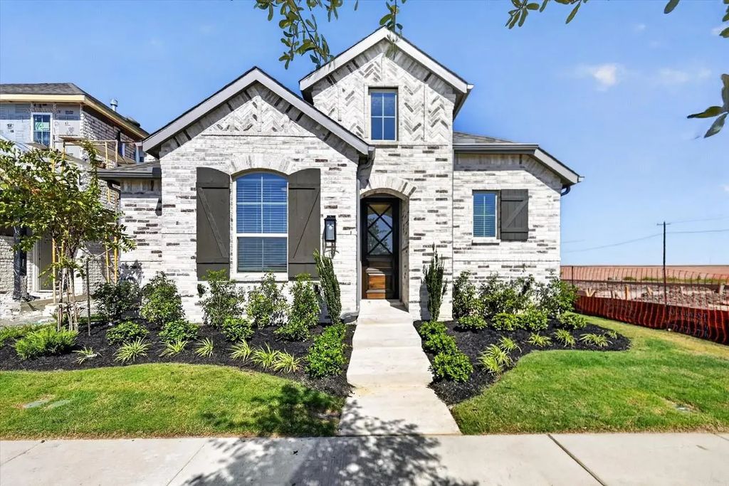 1816 Atchafalaya Way, Celina