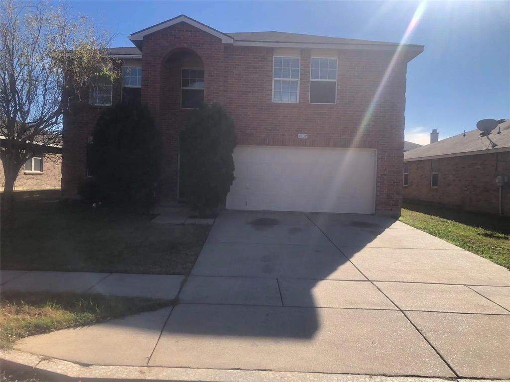 4309 Mayberry Lane, Fort Worth