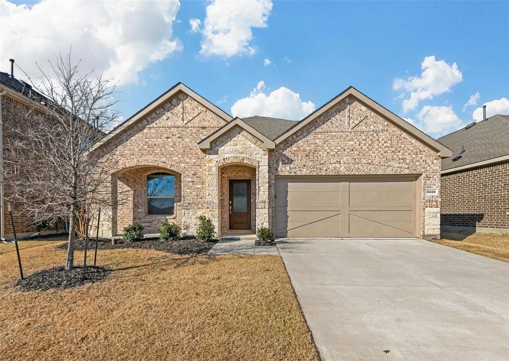 5029 Salinger Drive, Celina