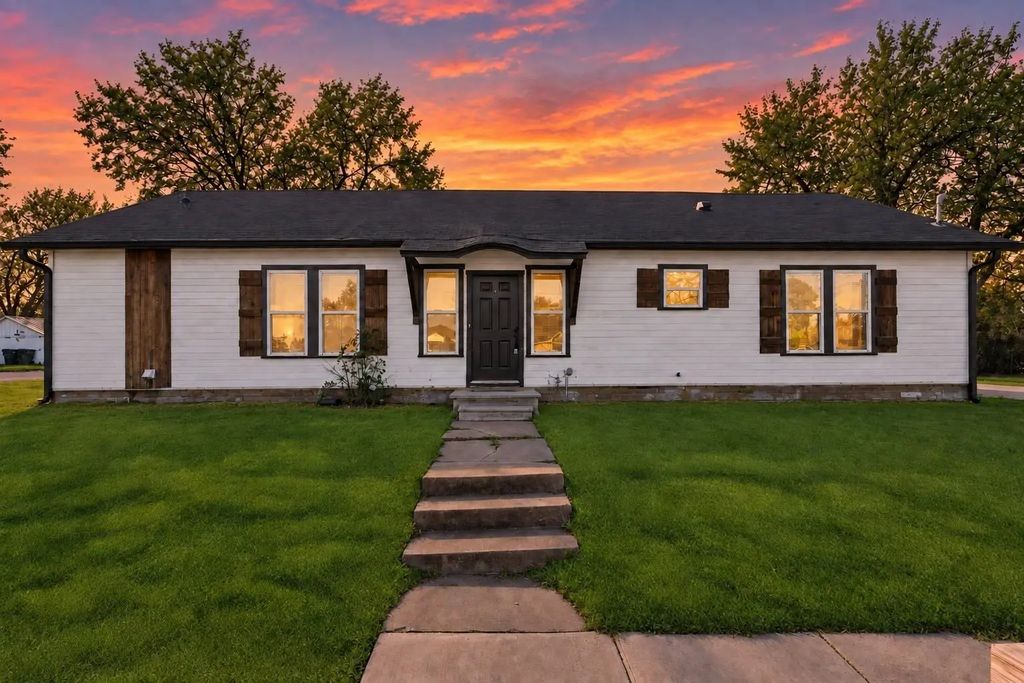3100 N 27th Street, Waco