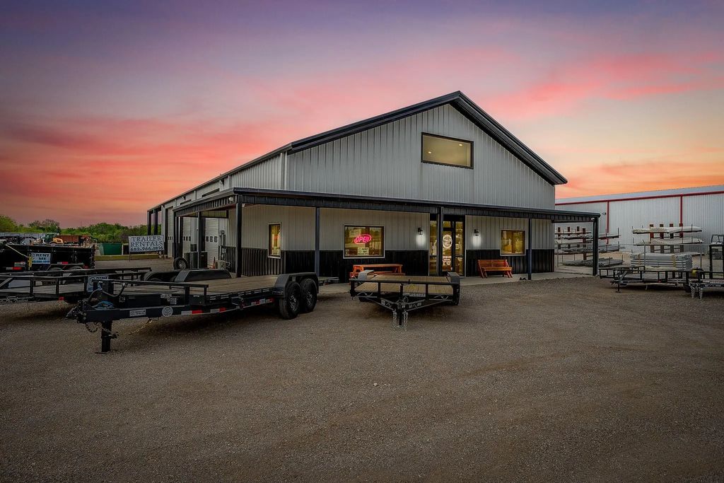 7209 N Highway 171, Godley