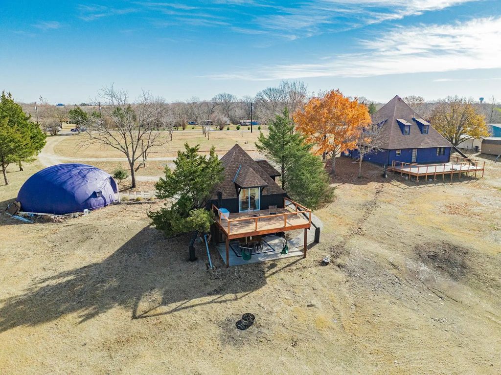 691 Bear Road, Van Alstyne