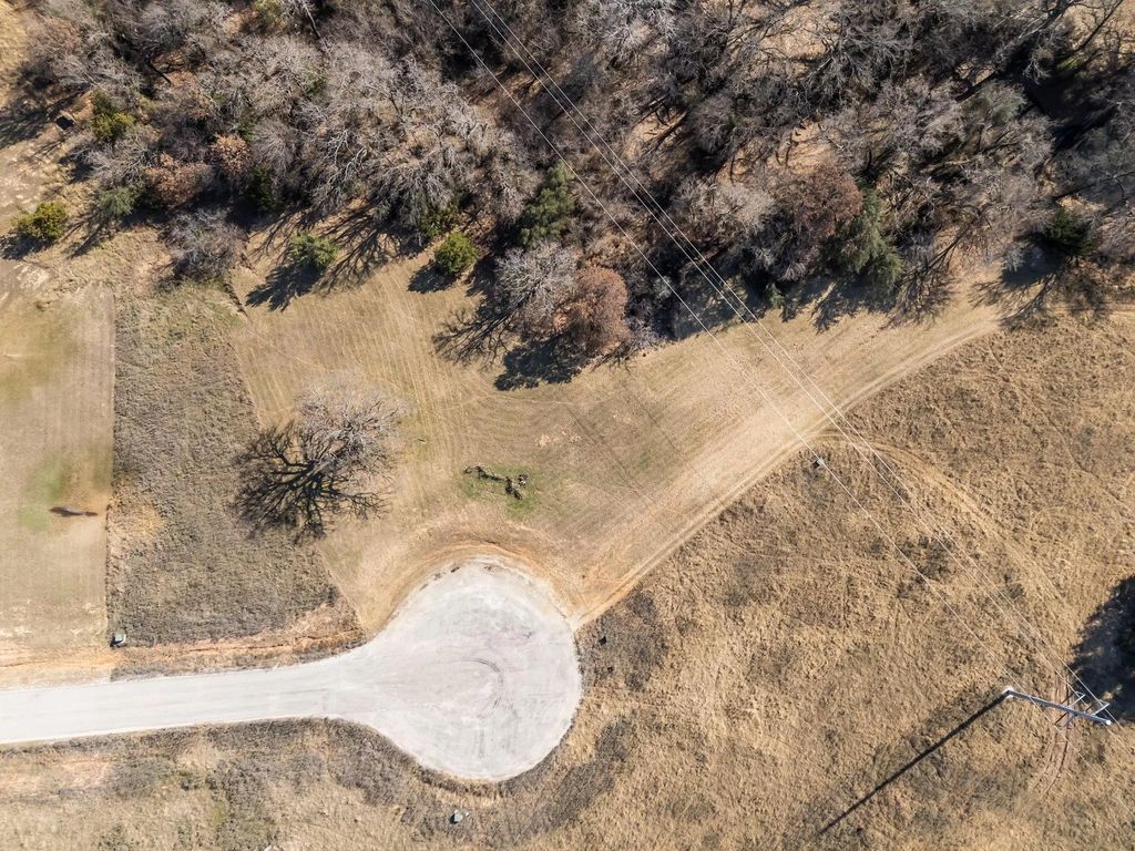 137 Aslan Road, Poolville