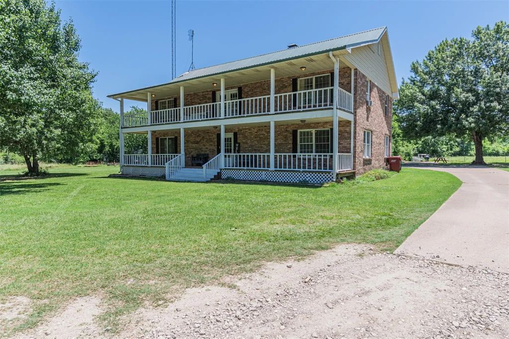 1147 Vz County Road 3417, Wills Point