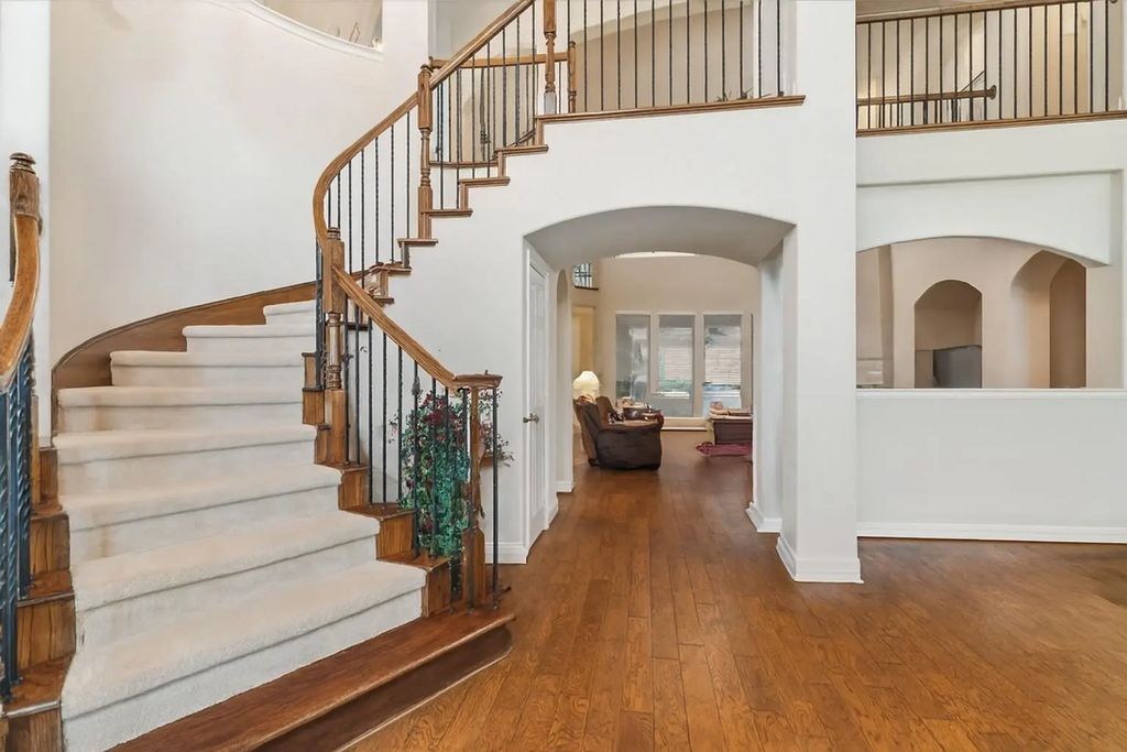 4105 Claridge Terrace, Garland