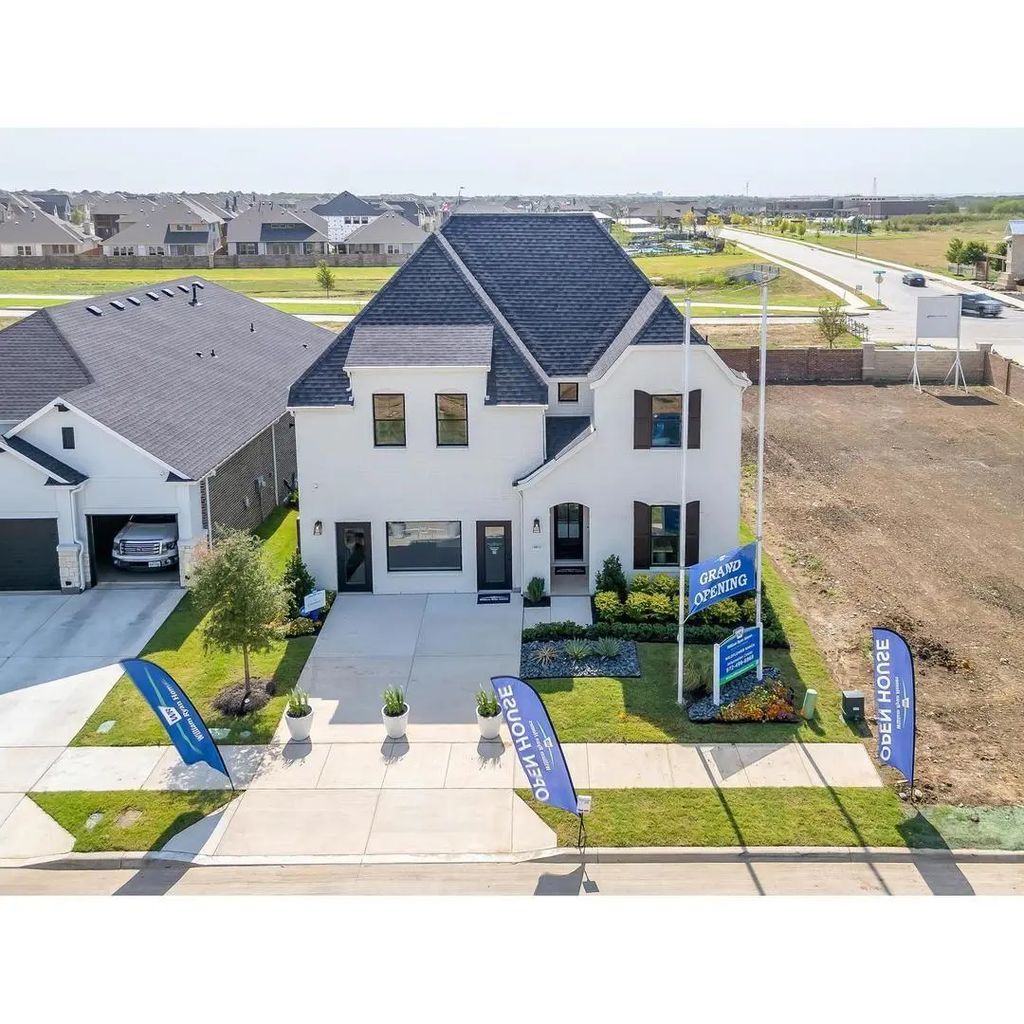 16812 Eastern Red Boulevard, Fort Worth
