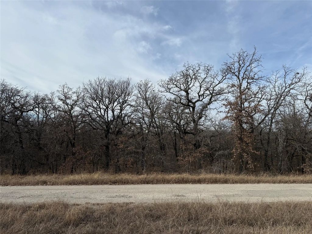 Lindsey Lane, Runaway Bay