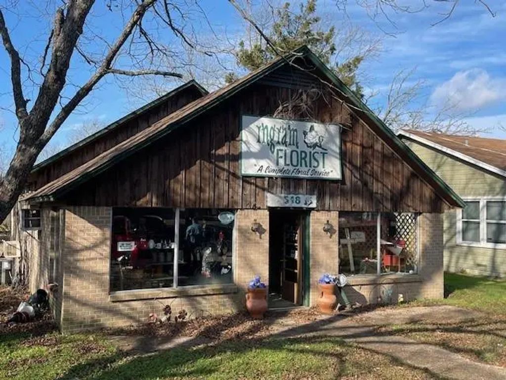 518 S Mckinney Street, Mexia