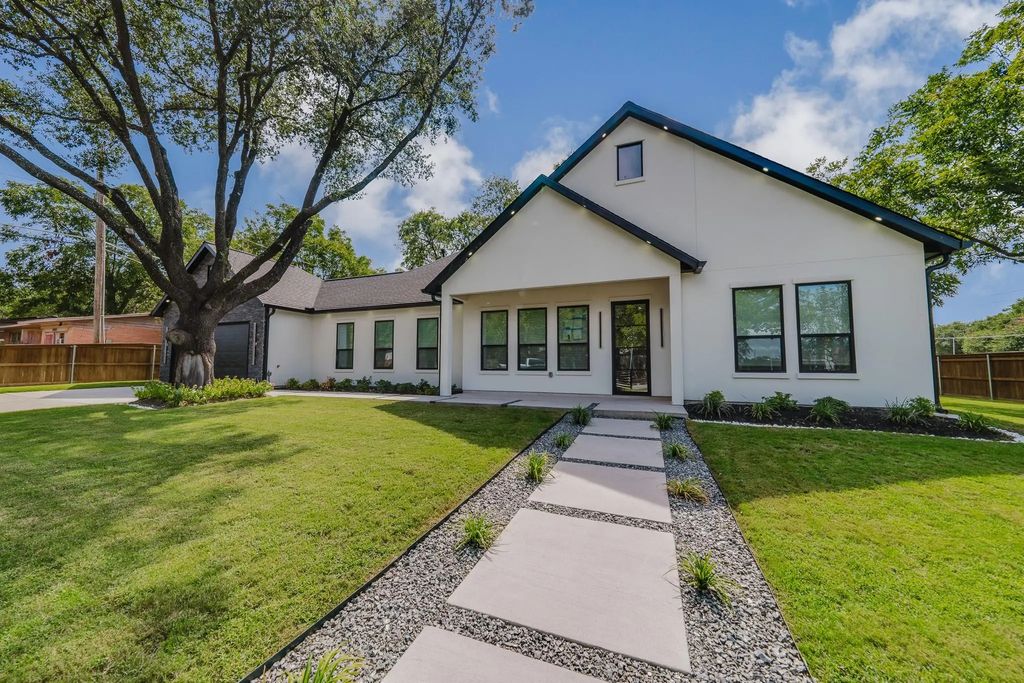 9842 Webb Chapel Road, Dallas