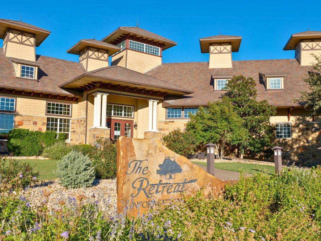 8400 Forest Lake Loop, Cleburne