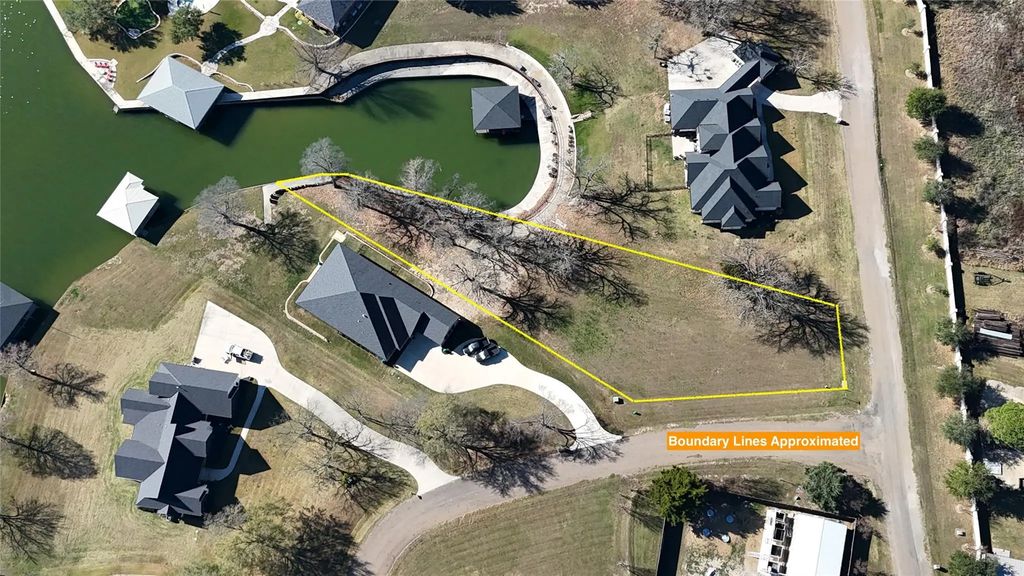 11 Bayview Circle, Corsicana
