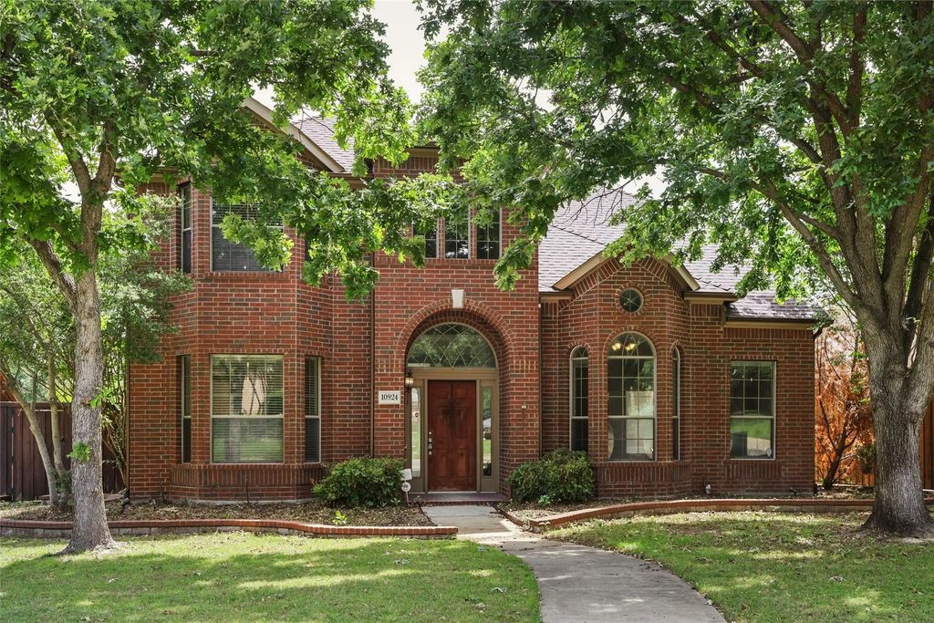 10924 Coralberry Drive, Frisco
