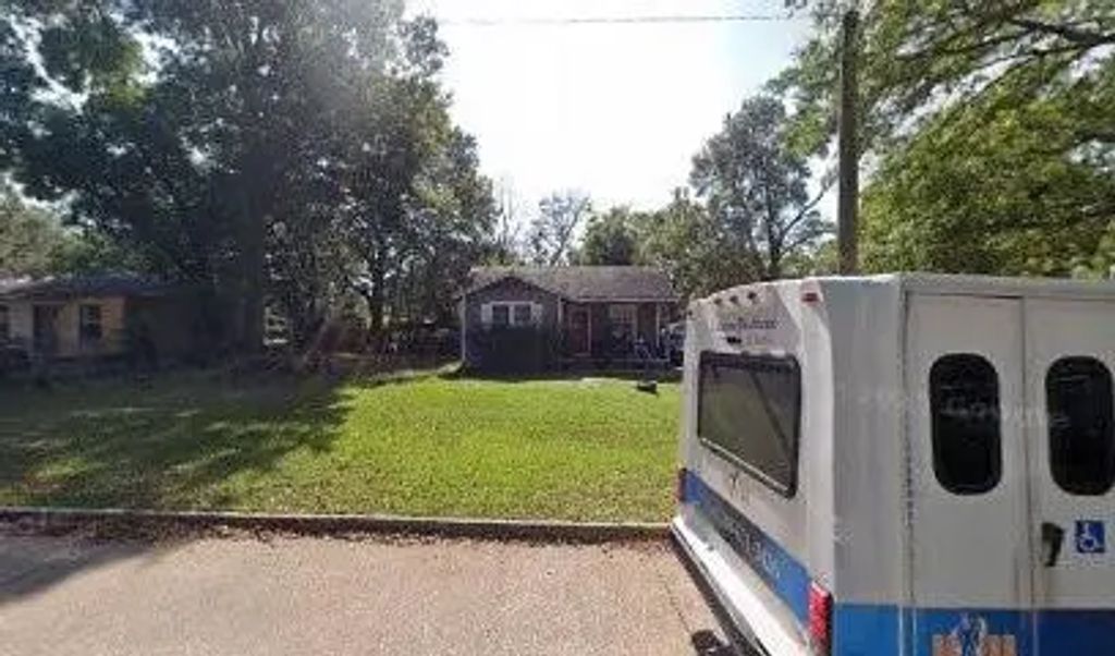 2515 Woodford Street, Shreveport