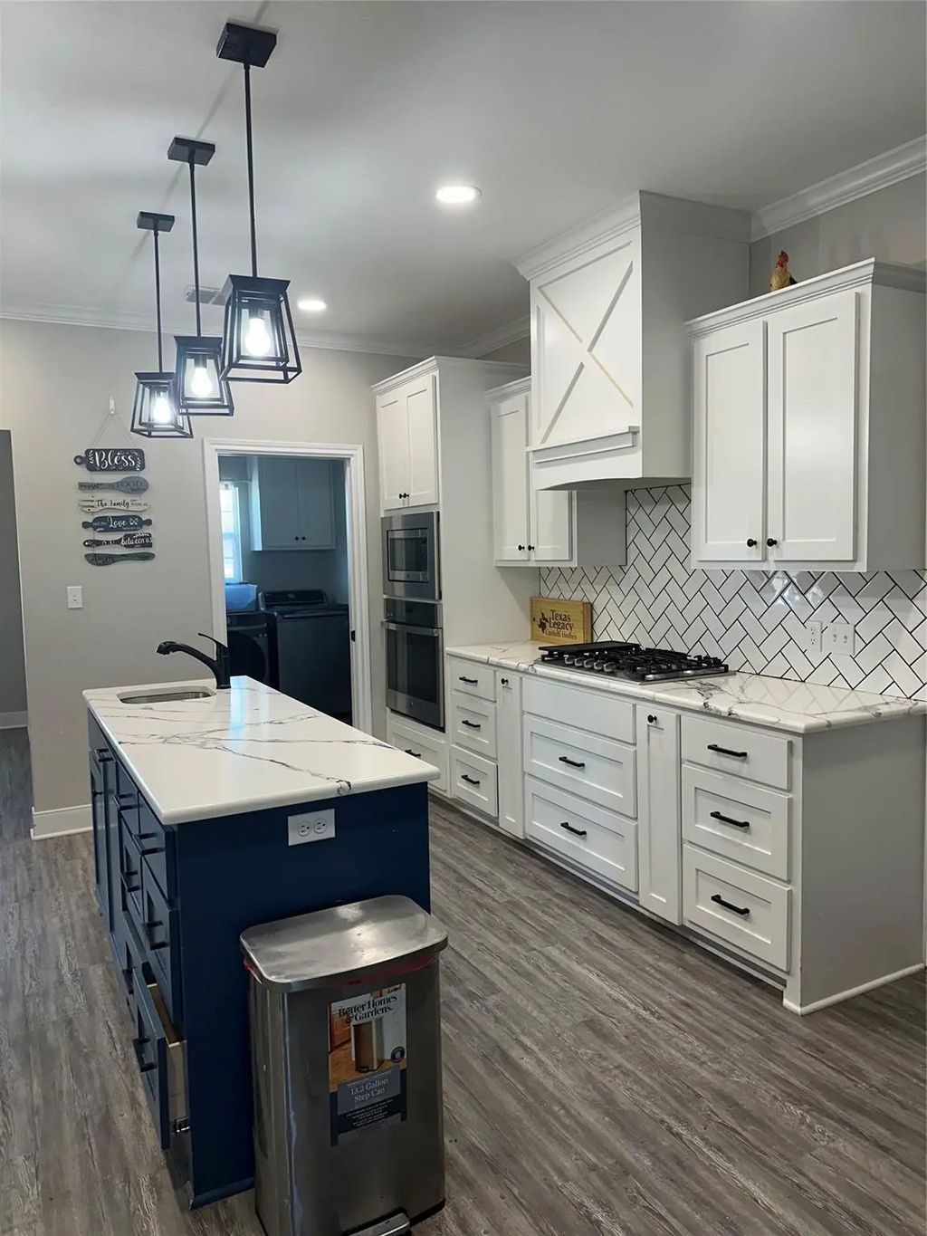 2441 Lcr 486, Mexia