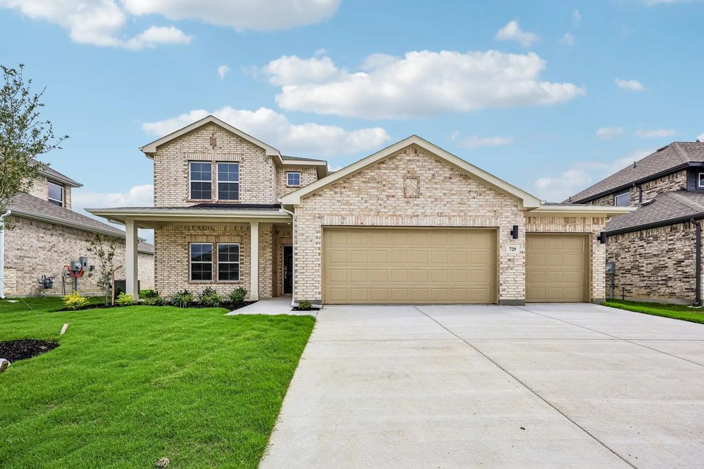 729 Vineyard Way, Forney