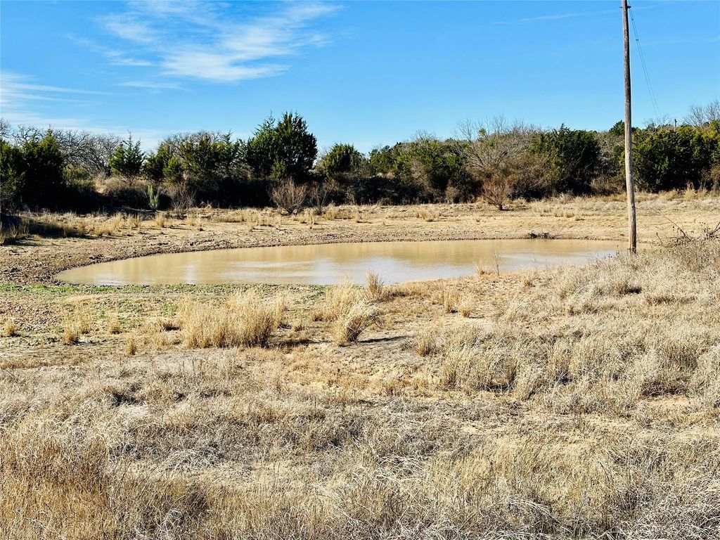 8655 Cr 452, Cross Plains