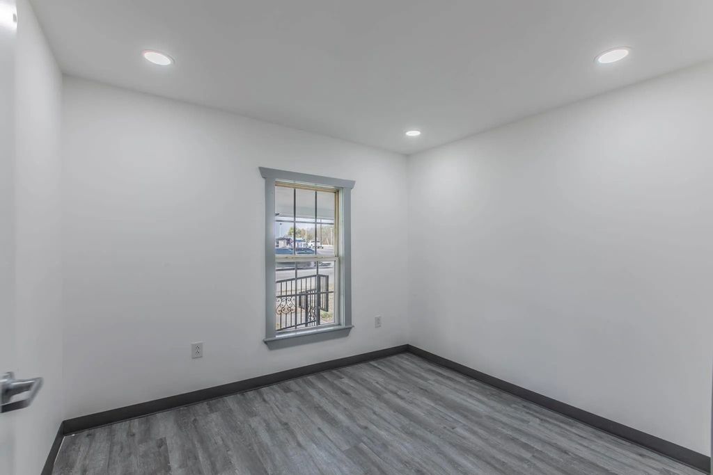 904 13th Street 1, Bridgeport