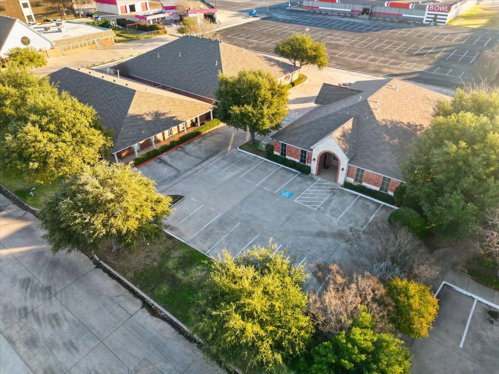105 Kathryn Drive, Lewisville