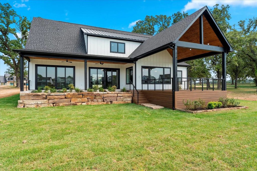 2565 Groves Court, Tool