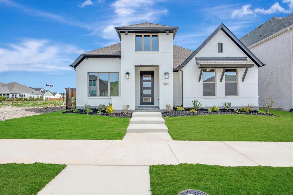 9413 Ambrosia Street, Mesquite