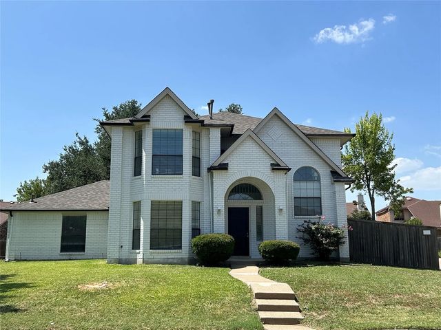3841 Parkmont Drive, Plano