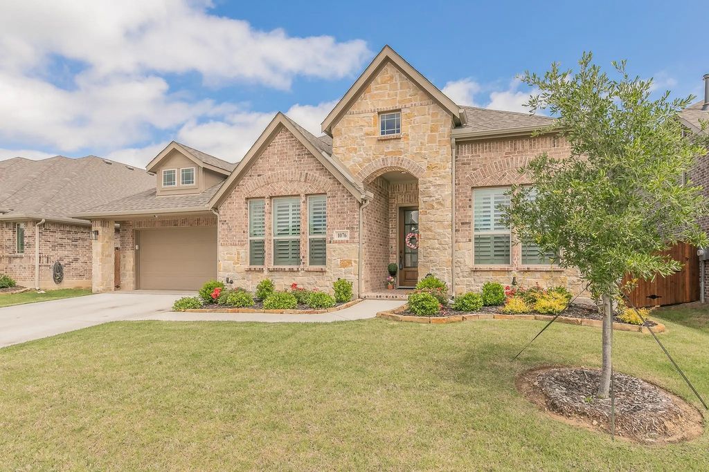 1076 Fleetwood Drive, Justin