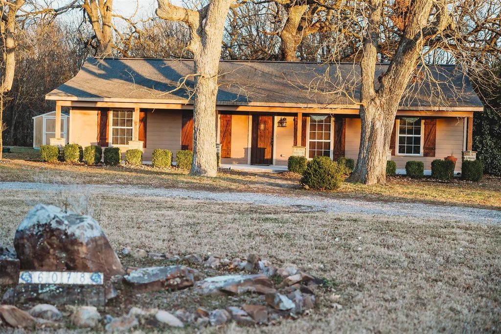 6078 E Line Road, Whitewright
