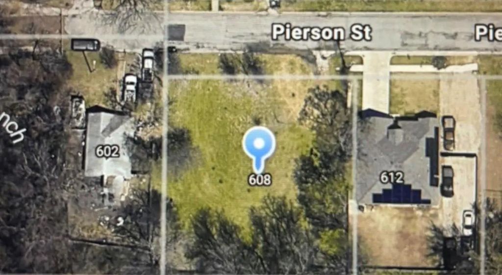 608 Pierson Street, Lancaster