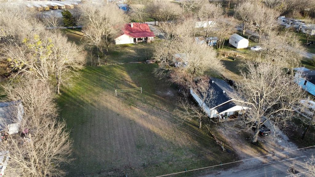 509 S San Antonio Street, Wolfe City