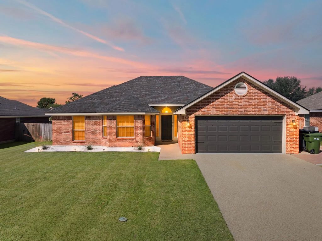 10512 Whitney Trace, Waco