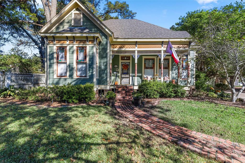 203 E Dixon Street, Jefferson