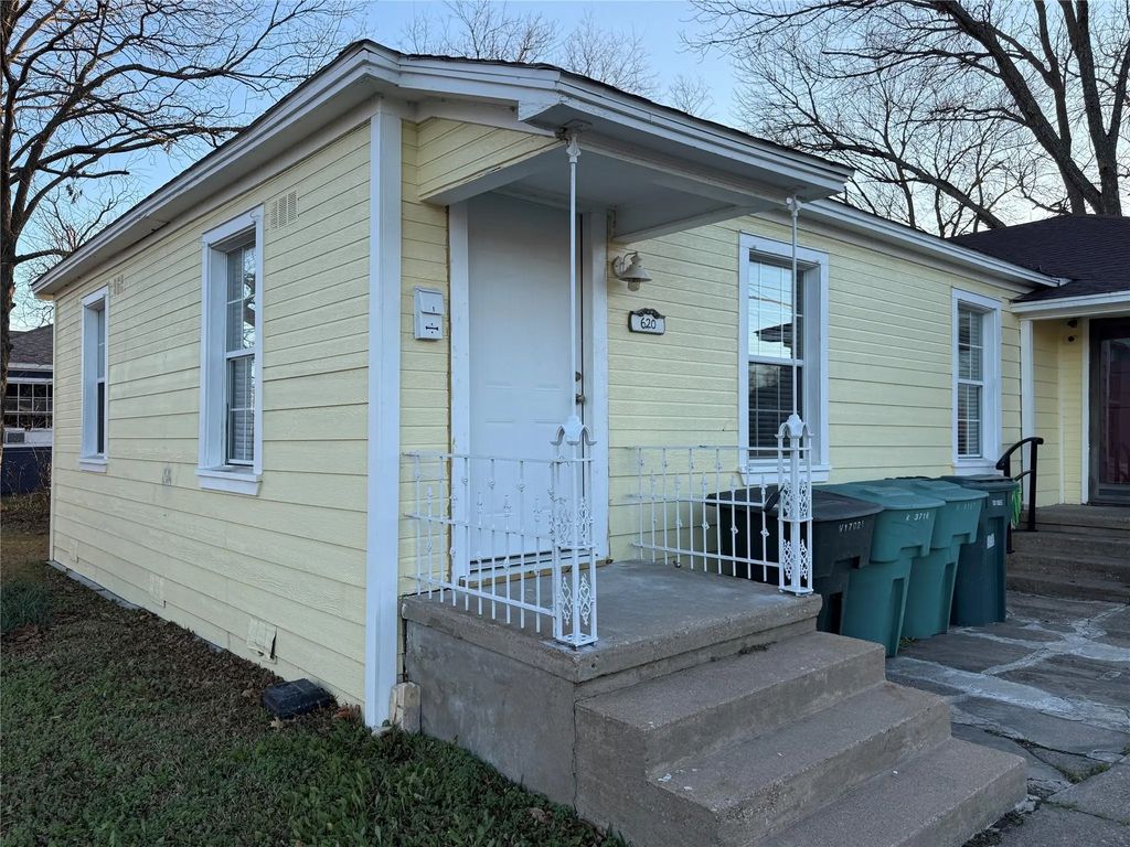 620 N Walnut Street 622, Sherman