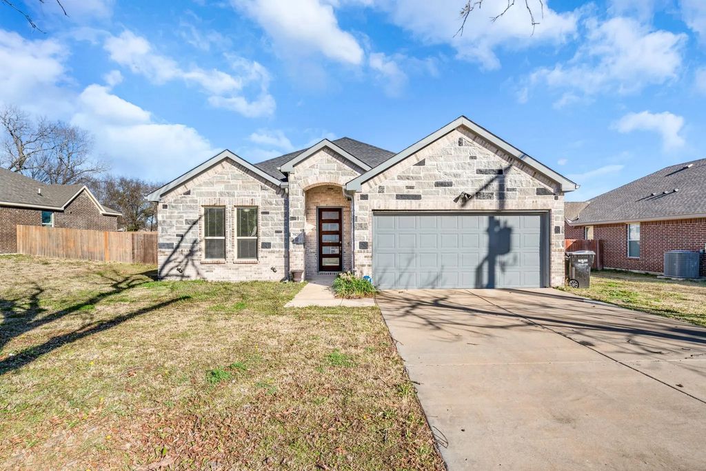 3820 Mcdougal Street, Greenville