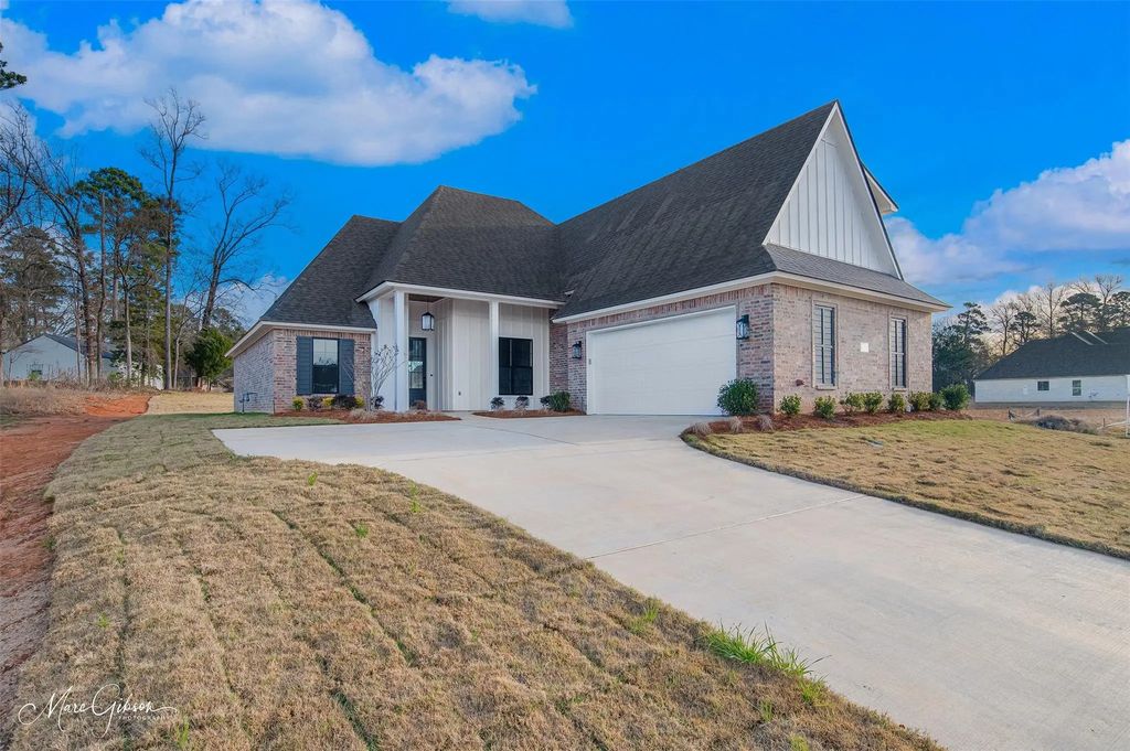 849 Walstonburg, Benton