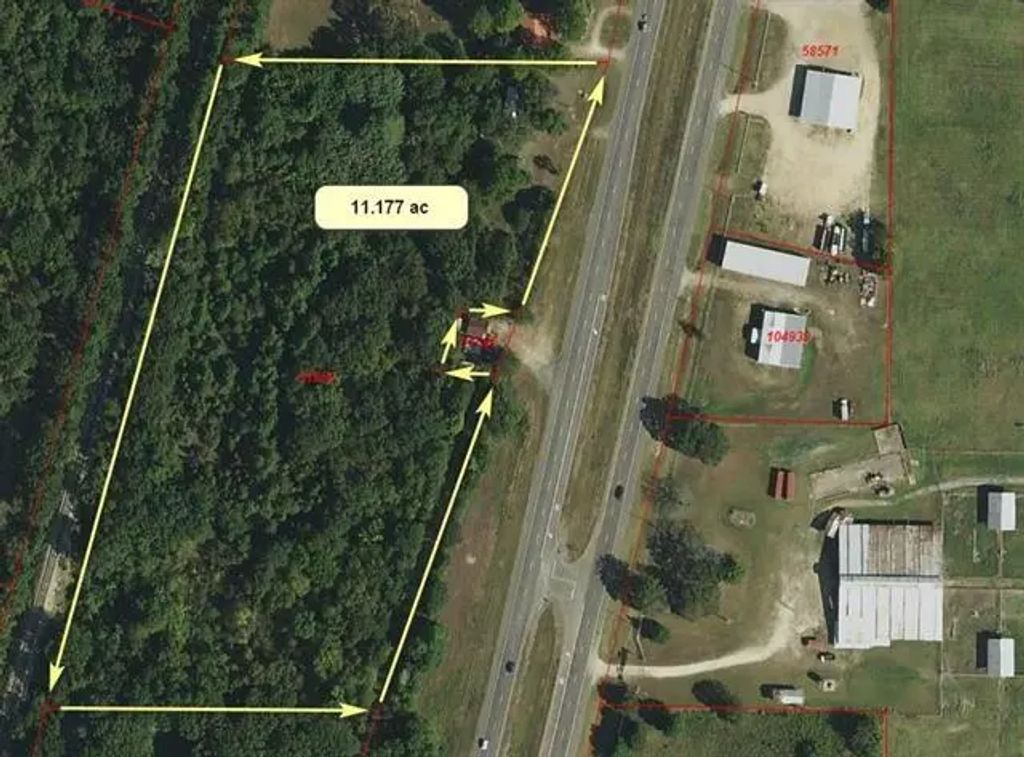 9343 N Hwy 271 W Side, Powderly