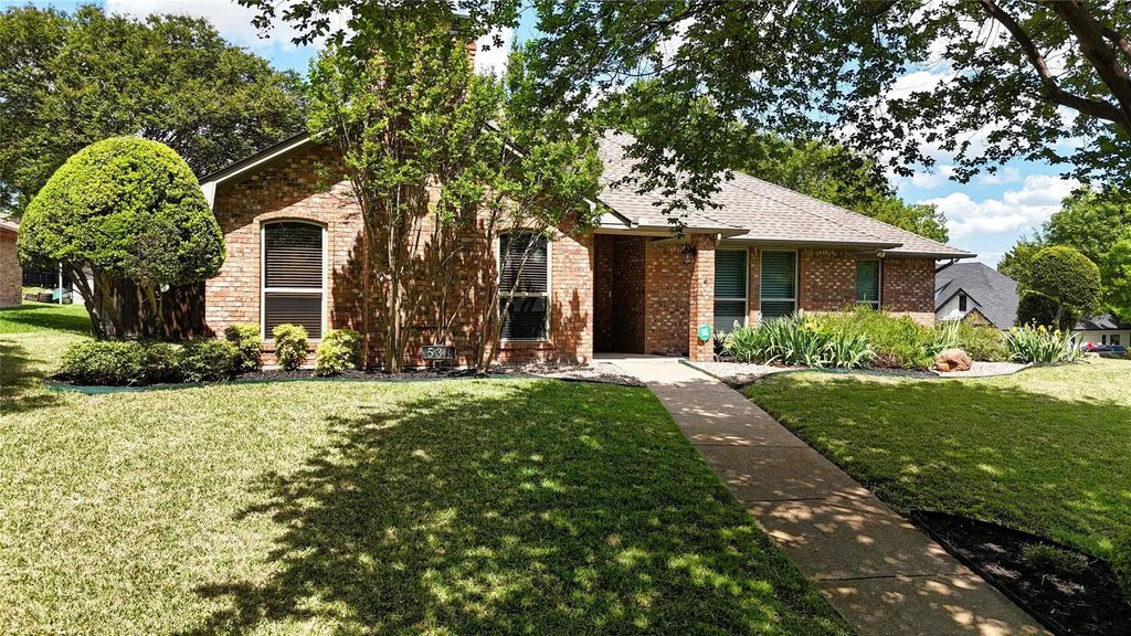 533 Hidden Brooke Drive, DeSoto