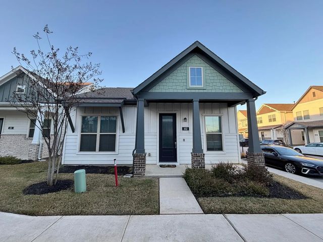 825 W Mayfield Road 102, Arlington