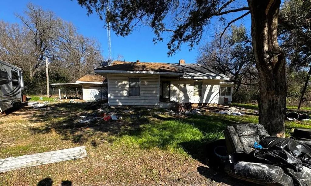 406 S 2nd Street, Tehuacana