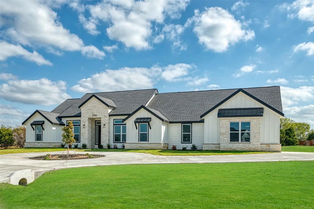 1785 Crestridge Circle, Princeton