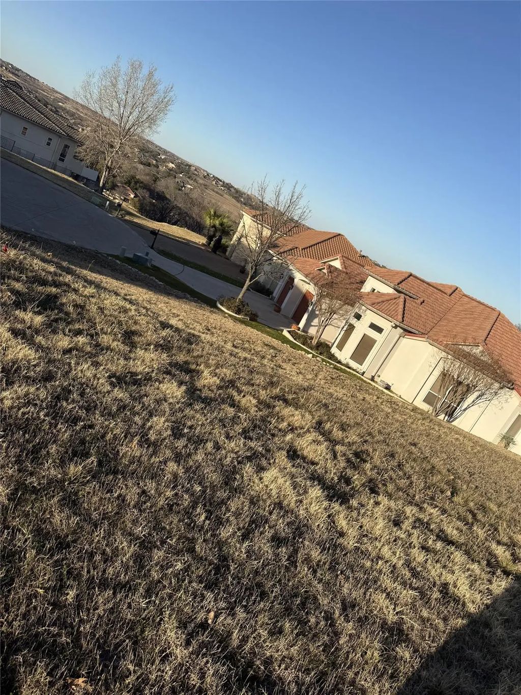 7705 Lakeview Circle, Fort Worth