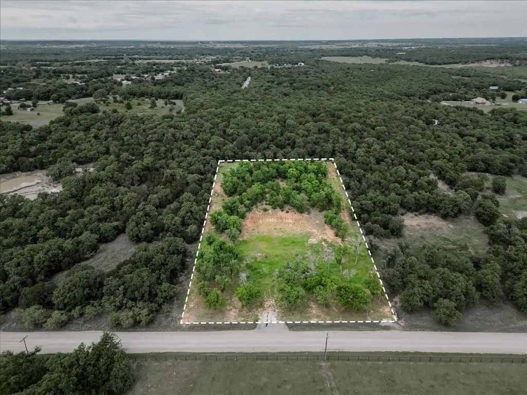 385 Hilltop Drive, Mineral Wells